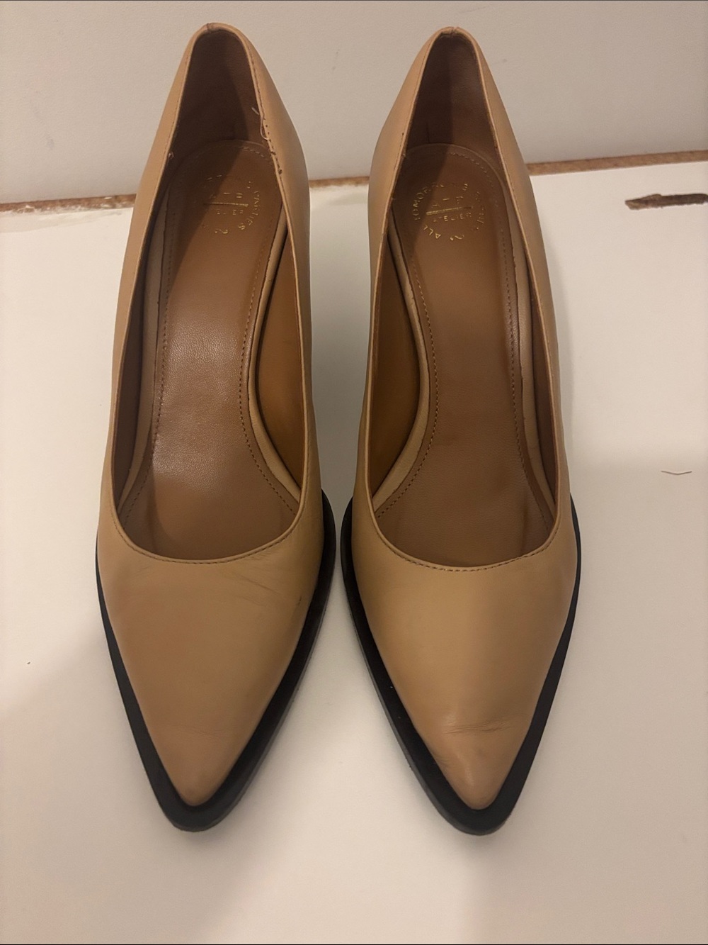 Western Pointed-Toe Tan Leather Pumps